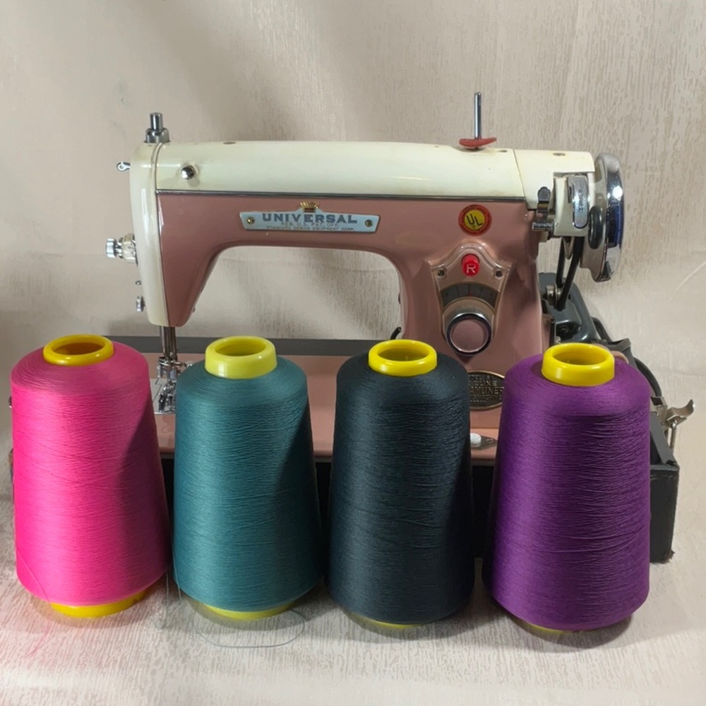 Polyester Thread Bundle of 4 Polyester Sewing/Serger Thread